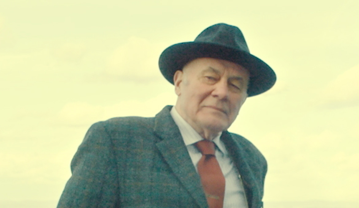 ハンス・ツィッシュラー（支配人シェーファー）